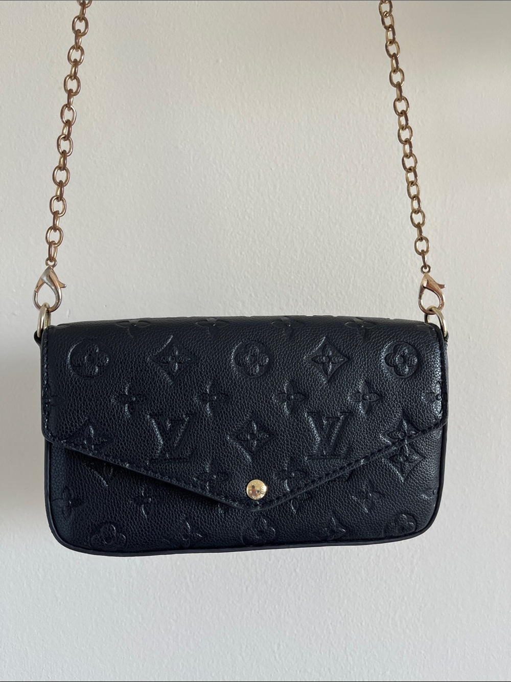Louis Vuitton Black Felicie Pochette Crossbody